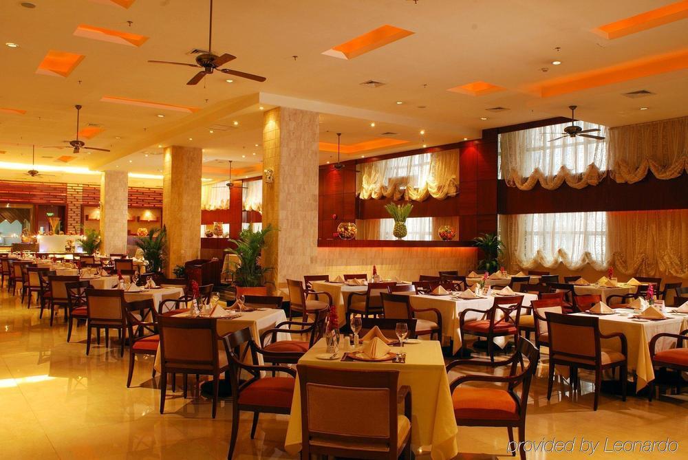 Grand Royal Hotel Cantón Restaurante foto